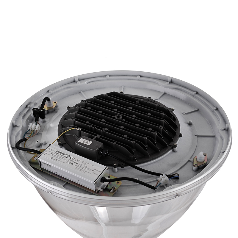 YMLED-6135 Europe Style with PC Cover LED Post Top Lamp YMLED-6135 Europe Style with PC Cover LED Post Top Lamp